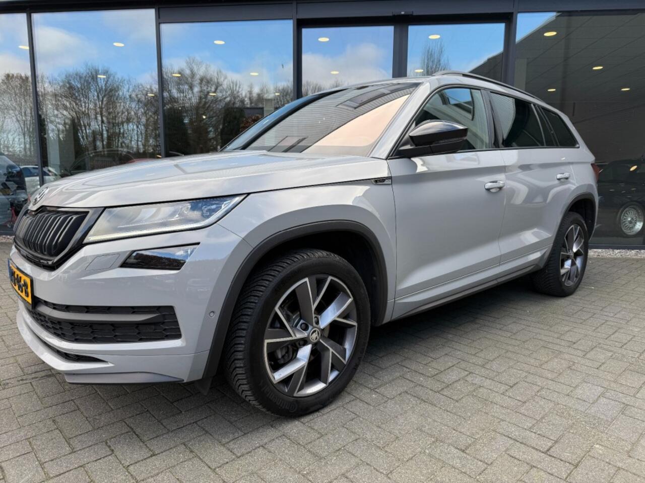 Skoda Kodiaq 1.5 TSI SportLine 7-pers,Pano,Leer/Alcant,LED,Memory,Trekhk,Stoelverw,BLIS,