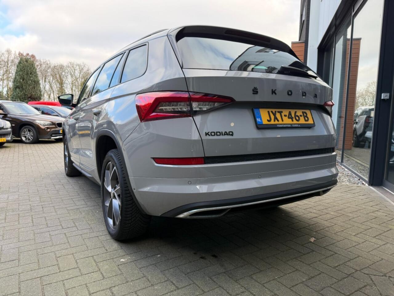 Skoda Kodiaq 1.5 TSI SportLine 7-pers,Pano,Leer/Alcant,LED,Memory,Trekhk,Stoelverw,BLIS,