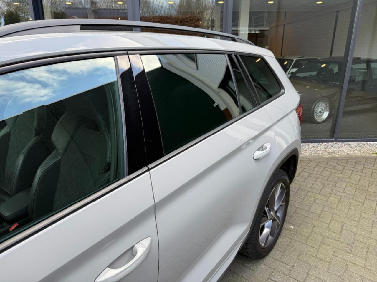 Skoda Kodiaq 1.5 TSI SportLine 7-pers,Pano,Leer/Alcant,LED,Memory,Trekhk,Stoelverw,BLIS,