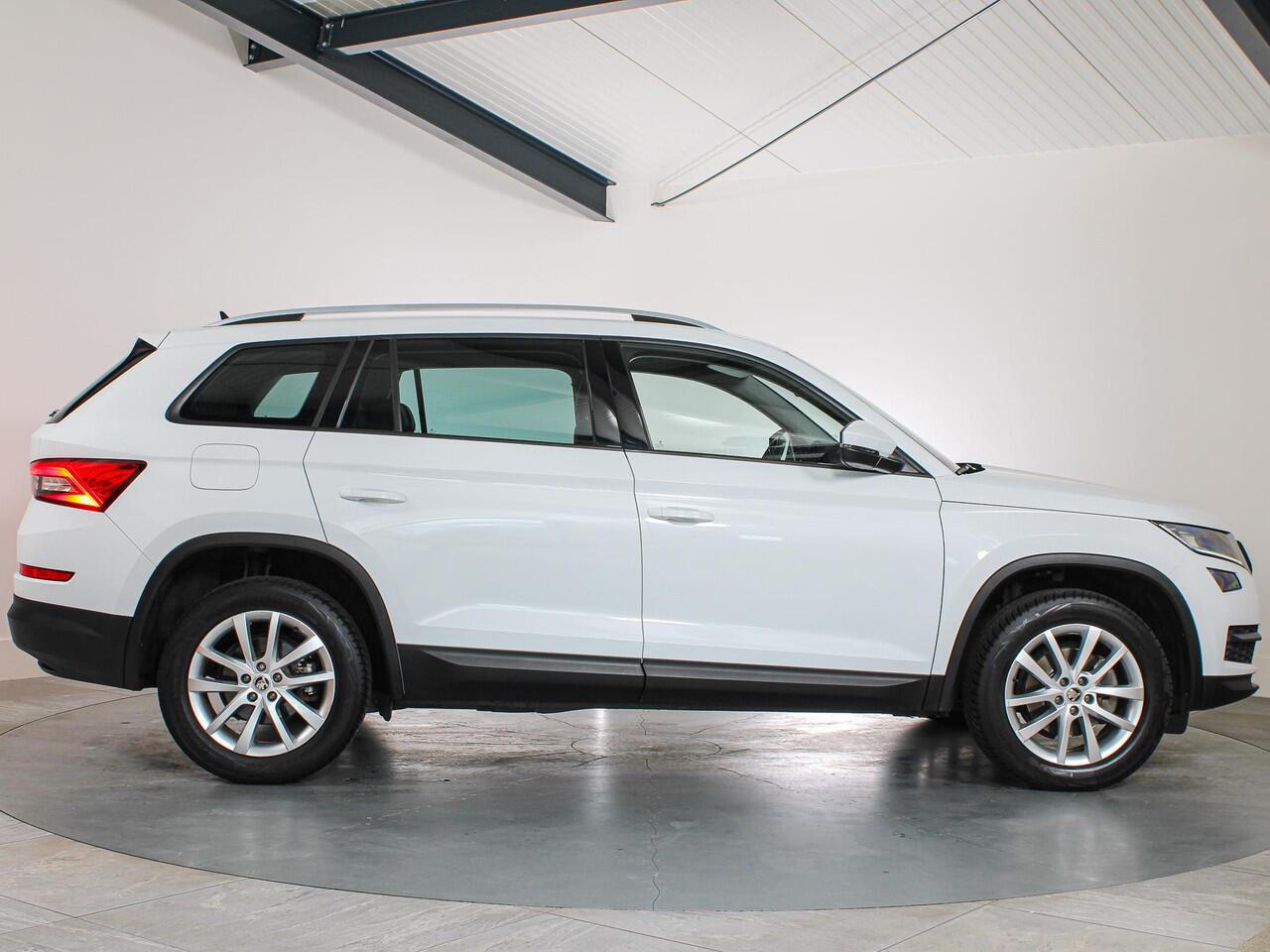 Skoda Kodiaq 1.5 TSI Business Edition 7-Persoons, Trekhaak, Stuur/Stoel Verwarming, ACC, Apple Carplay/Android Auto,