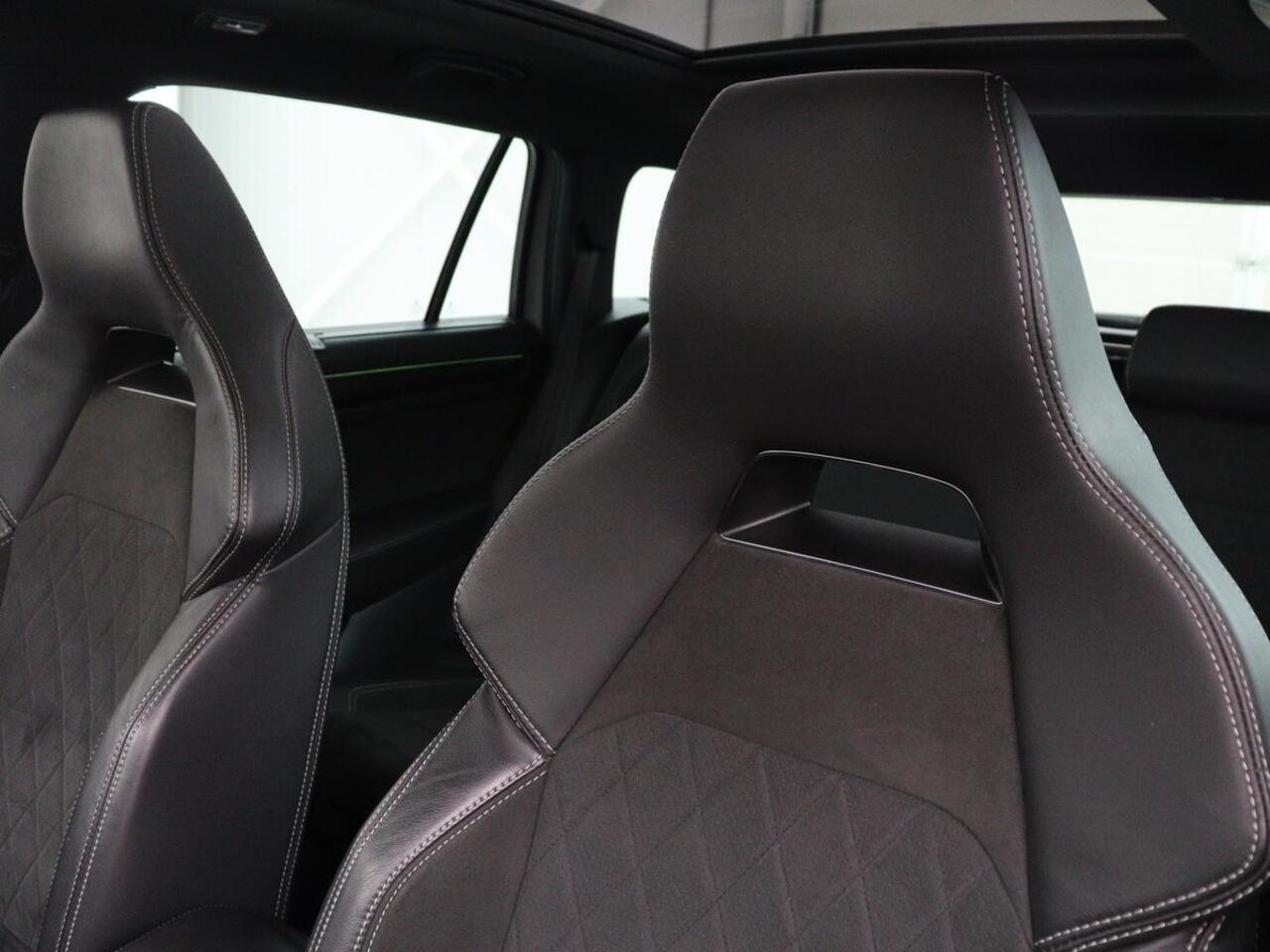 Skoda Kodiaq 1.5 TSI Sportline | Panoramadak | Stoelverwarming | Leder/Alcantara | Camera | Carplay | Sfeerverlichting | Virtual Cockpit | Canton Sound | Navigatie | Keyless | 20'' | Memory | Full LED