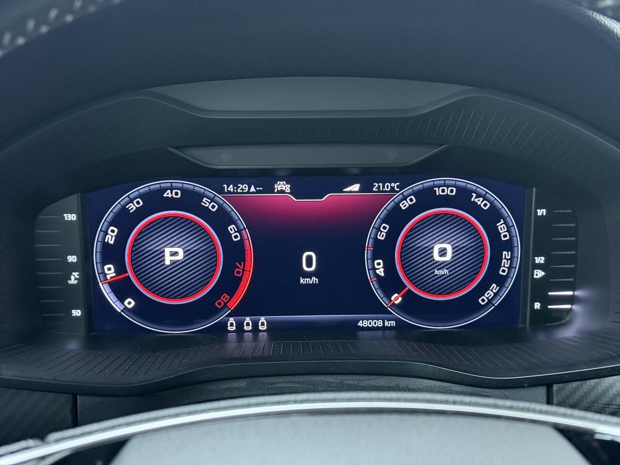 Skoda Kodiaq 1.5 TSI Sportline Business | 150 PK | Automaat | Trekhaak wegklapbaar | Voorstoelen verwarmd | Navigatiesysteem |