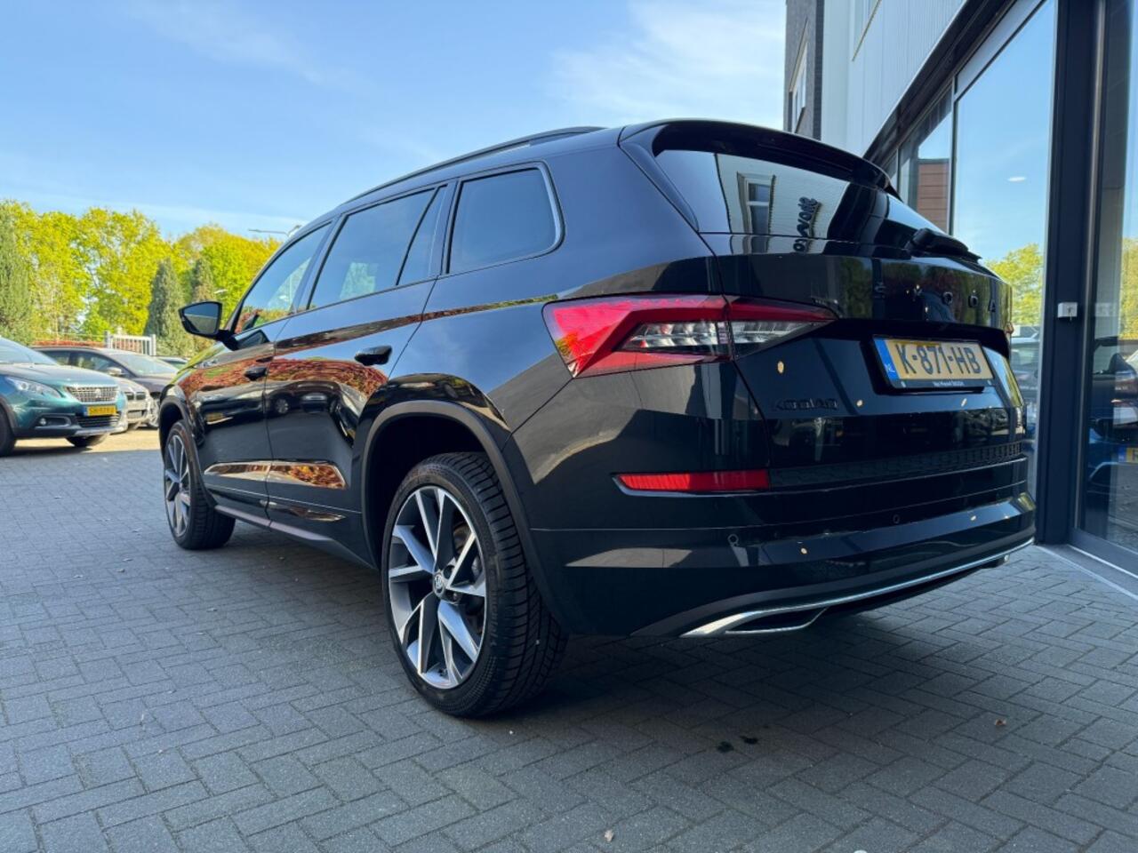 Skoda Kodiaq 1.5 TSI Sportline 7-pers,LED,Stoel/stuurverw,Trekhk,Memory,Virtual,Adapt Cruise,Lane Ass.,