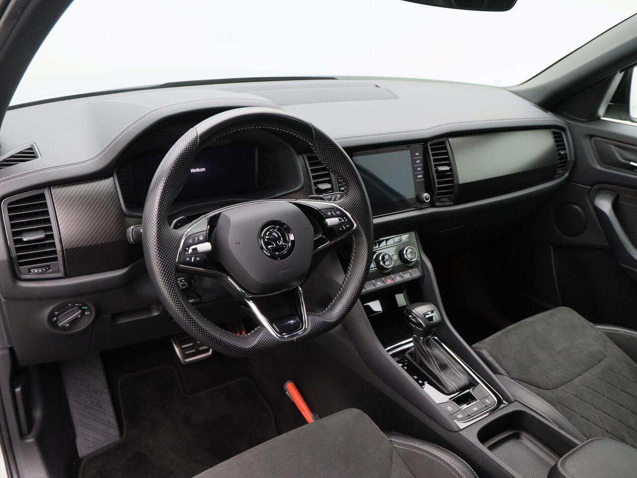 Skoda Kodiaq 1.5 TSi 150 Pk Automaat Sportline Business | Trekhaak Elektrisch | Virtual Cockpit | Sportstoelen Leder/Alcantara | Camera | LED | 19 Inch | 146.407 Km
