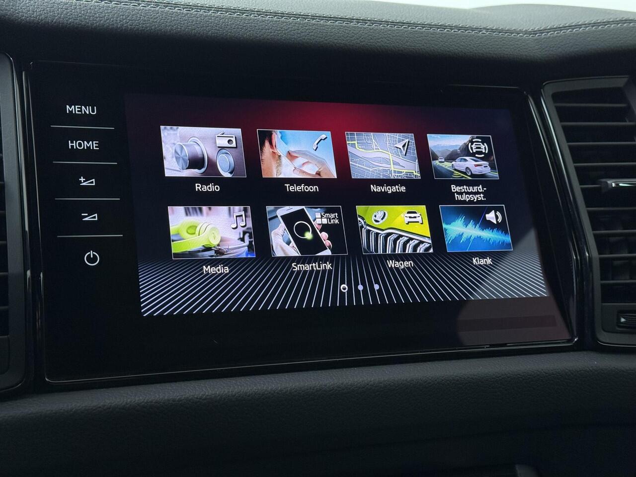 Skoda Kodiaq 1.5 TSI Sportline Business 7p. | 150 PK | Automaat | Trekhaak wegklapbaar | Panoramadak | Navigatiesysteem | 19" LM velgen | 3e zitrij |