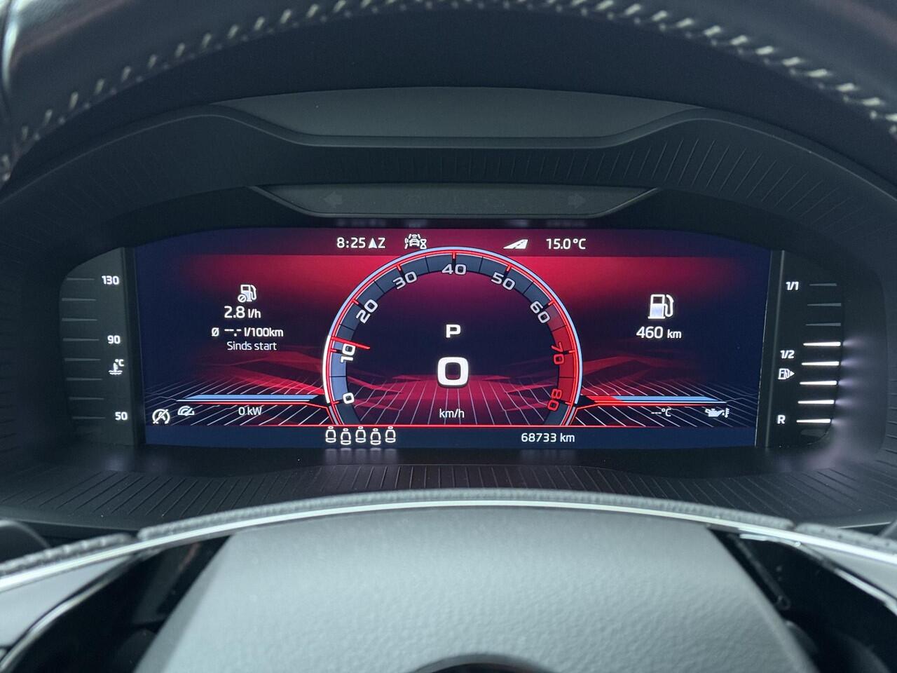 Skoda Kodiaq 1.5 TSI Sportline Business 7p. | 150 PK | Automaat | Trekhaak wegklapbaar | Panoramadak | Navigatiesysteem | 19" LM velgen | 3e zitrij |