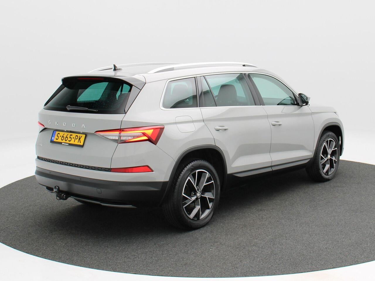 Skoda Kodiaq 1.5 TSi 150 Pk Automaat Business Edition Plus | Trekhaak | Stoelverwarming | Camera | Climatronic | Full LED | Navigatie | 151.101 Km!!