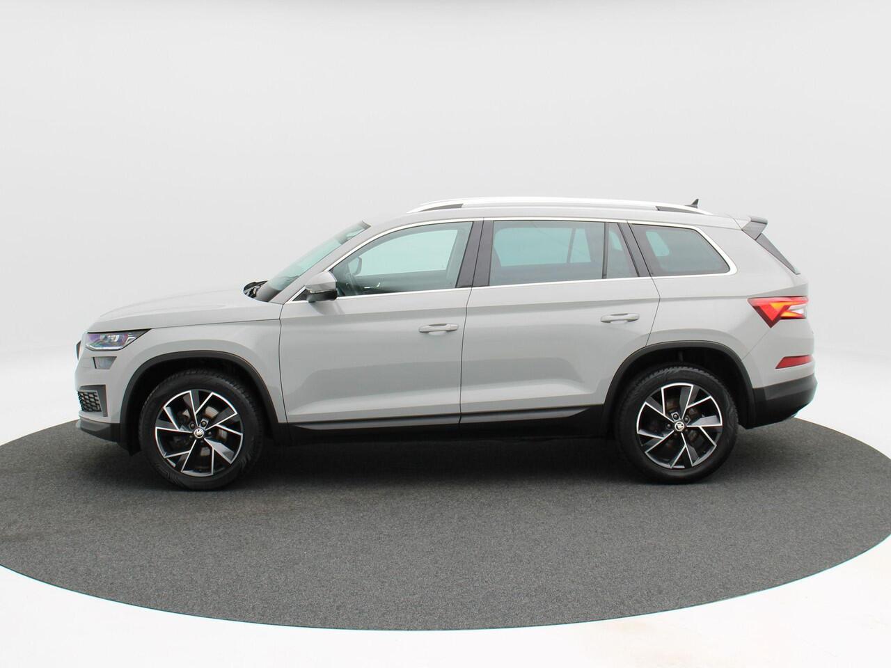 Skoda Kodiaq 1.5 TSi 150 Pk Automaat Business Edition Plus | Trekhaak | Stoelverwarming | Camera | Climatronic | Full LED | Navigatie | 151.101 Km!!