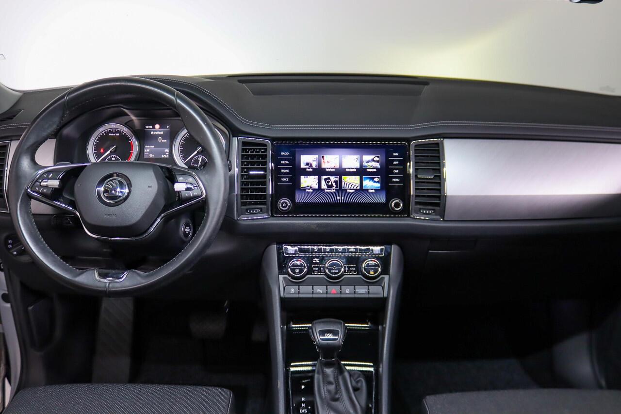 Skoda Kodiaq 1.5 TSI Business Edition 7-Persoons, Trekhaak, Navigatie, Camera, ACC, Apple Carplay/Android Auto