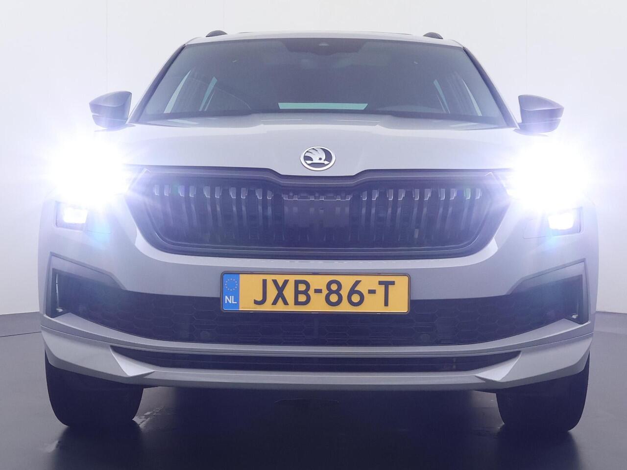 Skoda Kodiaq 1.5 TSI Sportline Business VAN ¤43.900,- NU VOOR SLECHTS ¤39.877,- Uw LENTEVOORDEEL ¤4.023,- |AUTOMAAT | PANORAMADAK | ADAPTIEVE CRUISECONTROL | CAMERA | ELEKTRISCHE STOEL/KOFFERRUIK | STANDKACHEL | STOELVERWARMING VOOR + ACHTER | SKODA DEALER ONDERHOUDEN