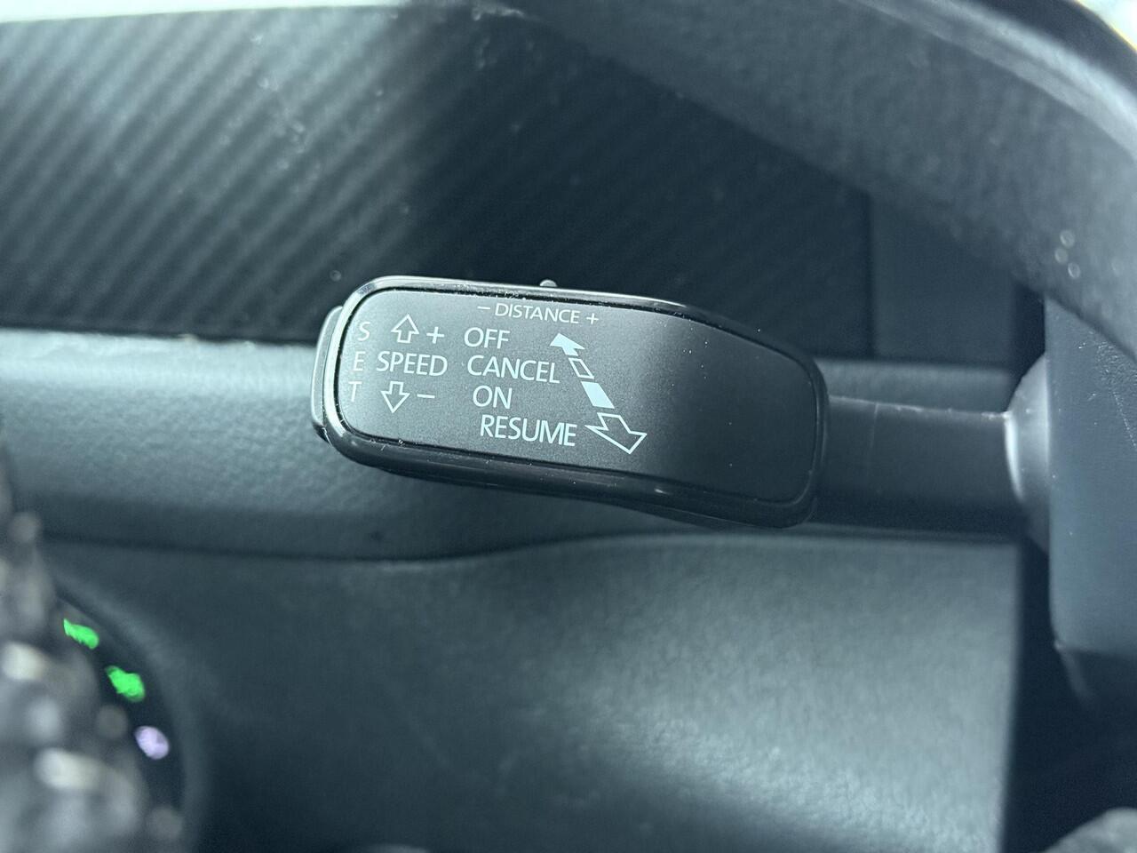 Skoda Kodiaq 1.5 TSI Sportline Business | 150 PK | Automaat | Adaptive cruise control | Lederen interieur | Stoelverwarming | Navigatiesysteem | 20" LM velgen |