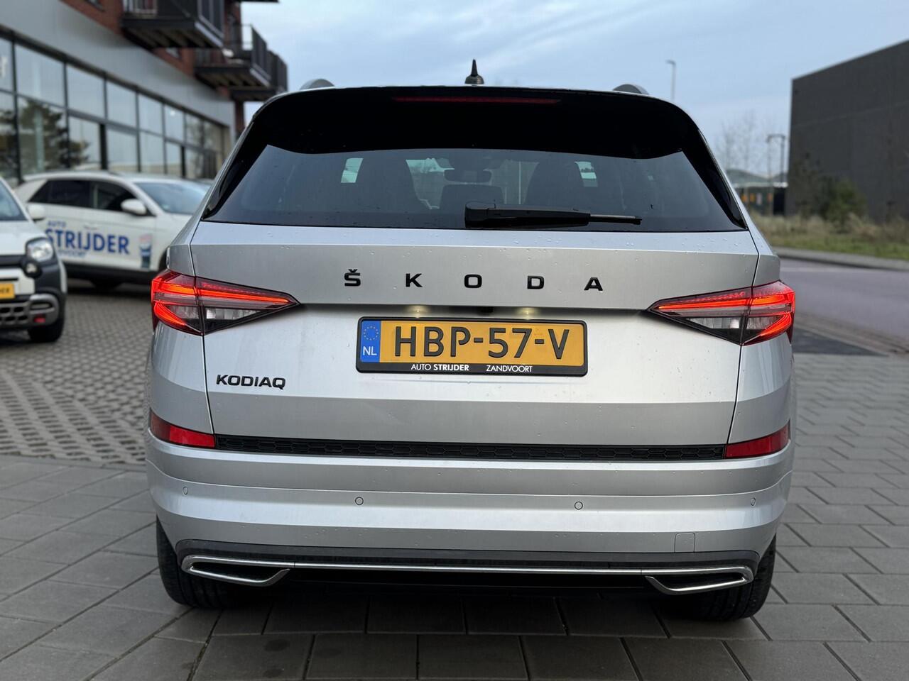 Skoda Kodiaq 1.5 TSI Sportline Business 7p. 150pk automaat | Black optiek | 19LM | Alcantara