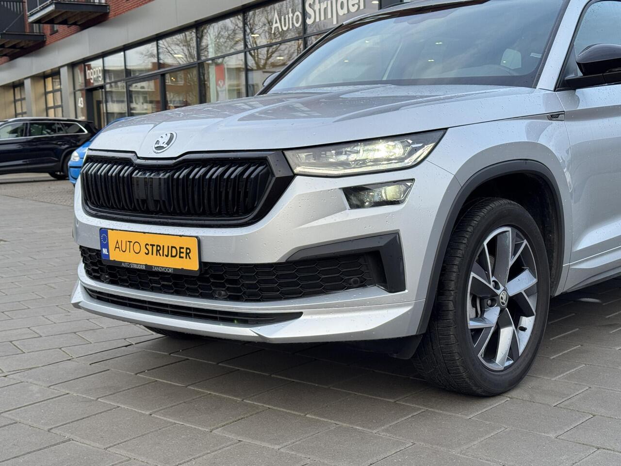 Skoda Kodiaq 1.5 TSI Sportline Business 7p. 150pk automaat | Black optiek | 19LM | Alcantara