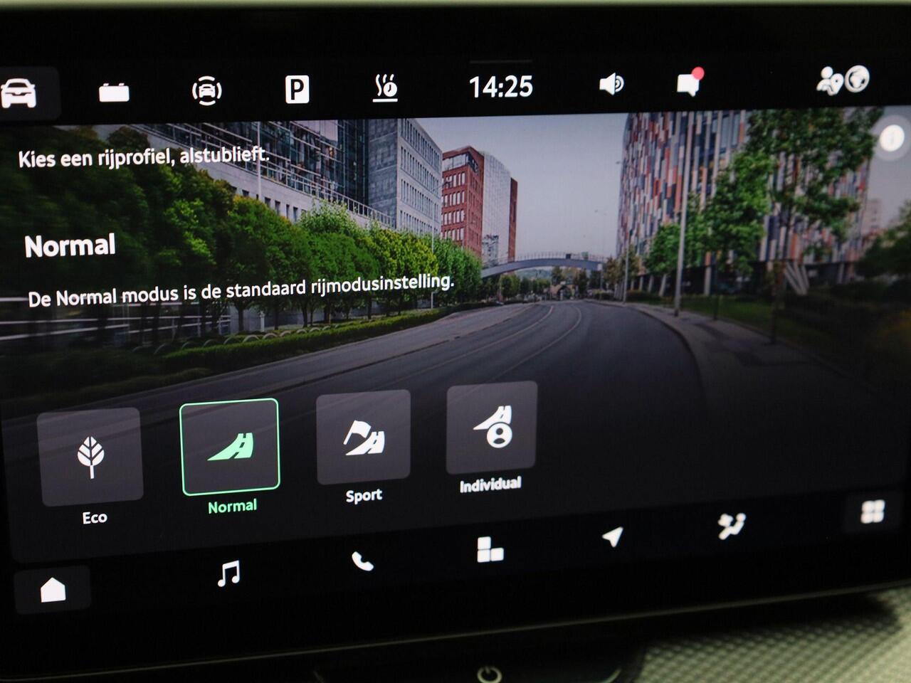 Skoda Kodiaq 1.5TSI 150kW/204PK PHEV Selection DSG · Apple/Android Car Play · Camera · Stoelverwarming · Garantie tot augustus 2026