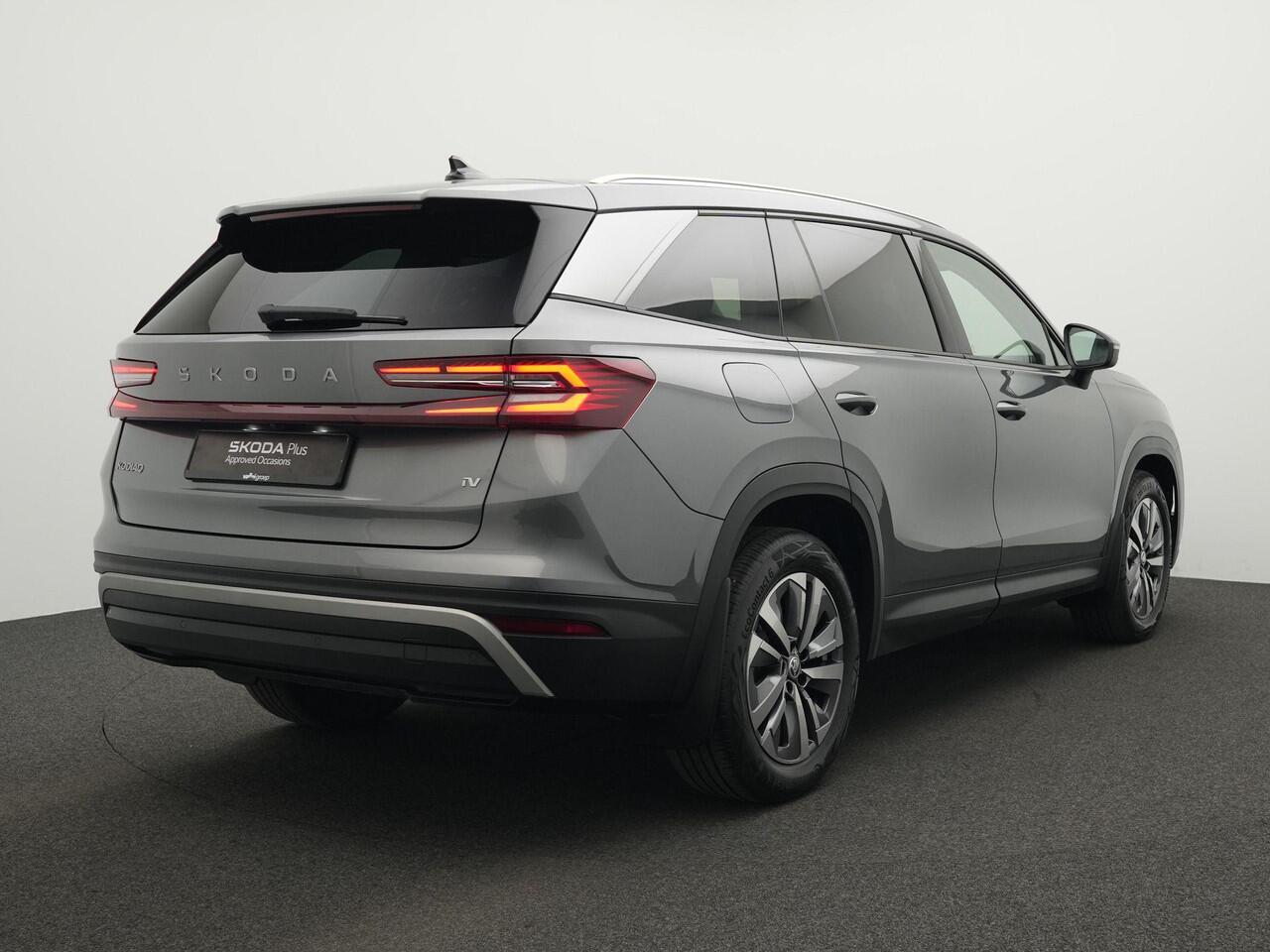 Skoda Kodiaq 1.5 TSI 204 pk DSG PHEV Business Edition | Head-Up Display | Lederen bekleding | CANTON sound | Full LED Matrix koplampen | Achteruitrijcamera | Predictive Adaptive Cruise | 18 inch