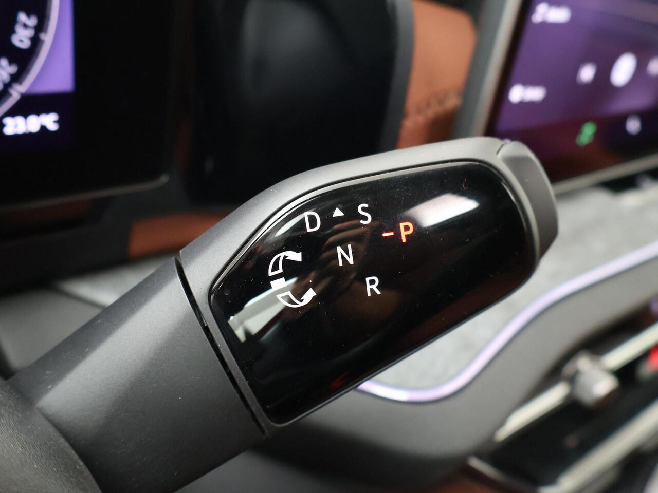 Skoda Kodiaq 1.5 TSI PHEV Business Edition | 204 PK | SoH 100% | Automaat | Multifunctioneel stuurwiel | Cruisecontrol | Stoelverwarming |