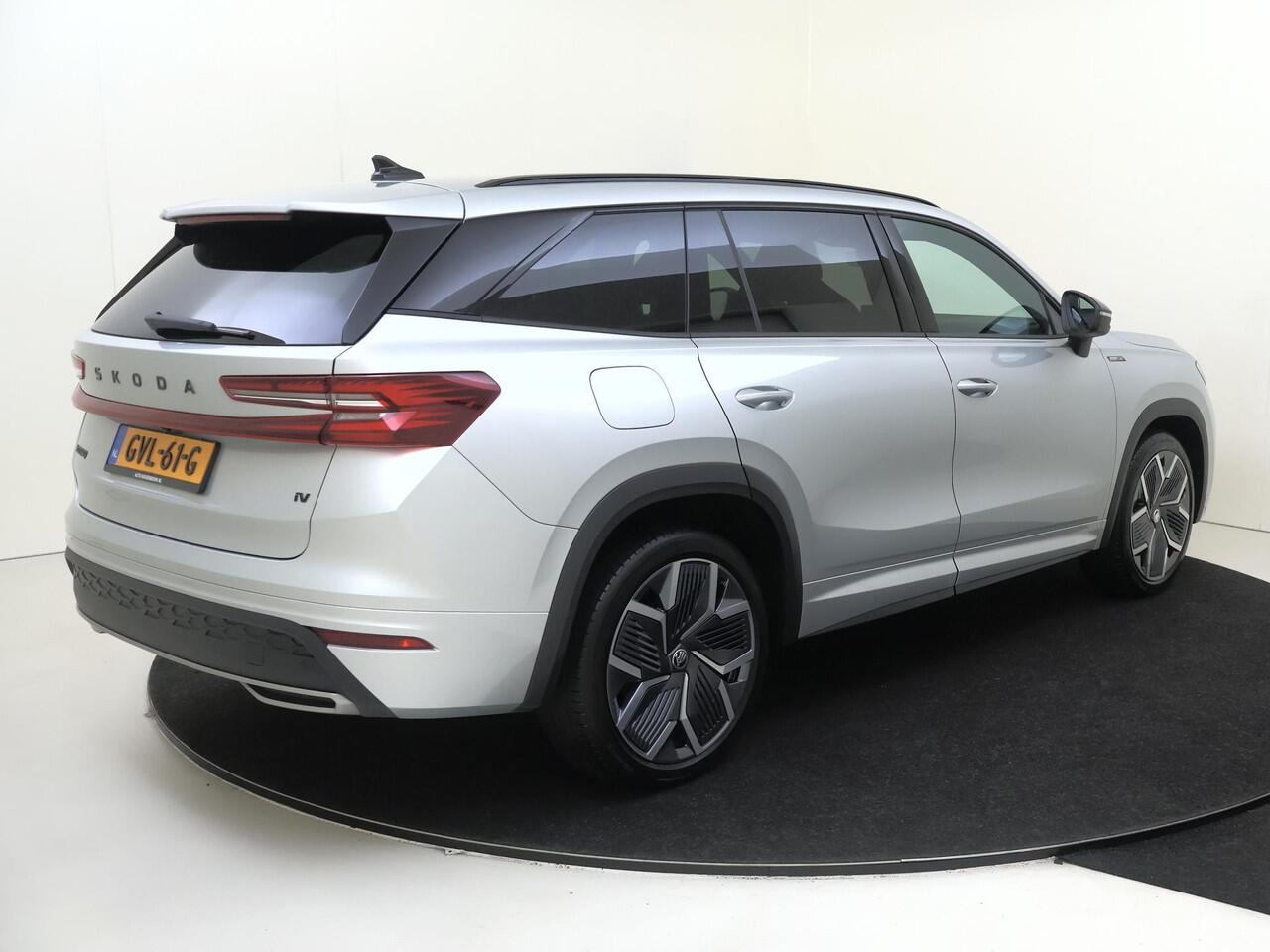 Skoda Kodiaq 1.5 TSI PHEV Sportline Business | Trekhaak | Achteruitrijcamera | 3-zone airco | Dodehoek detectie | Keyless | LED matrix verlichting | Adaptieve cruise control | Stoel- en stuurwielverwarming |