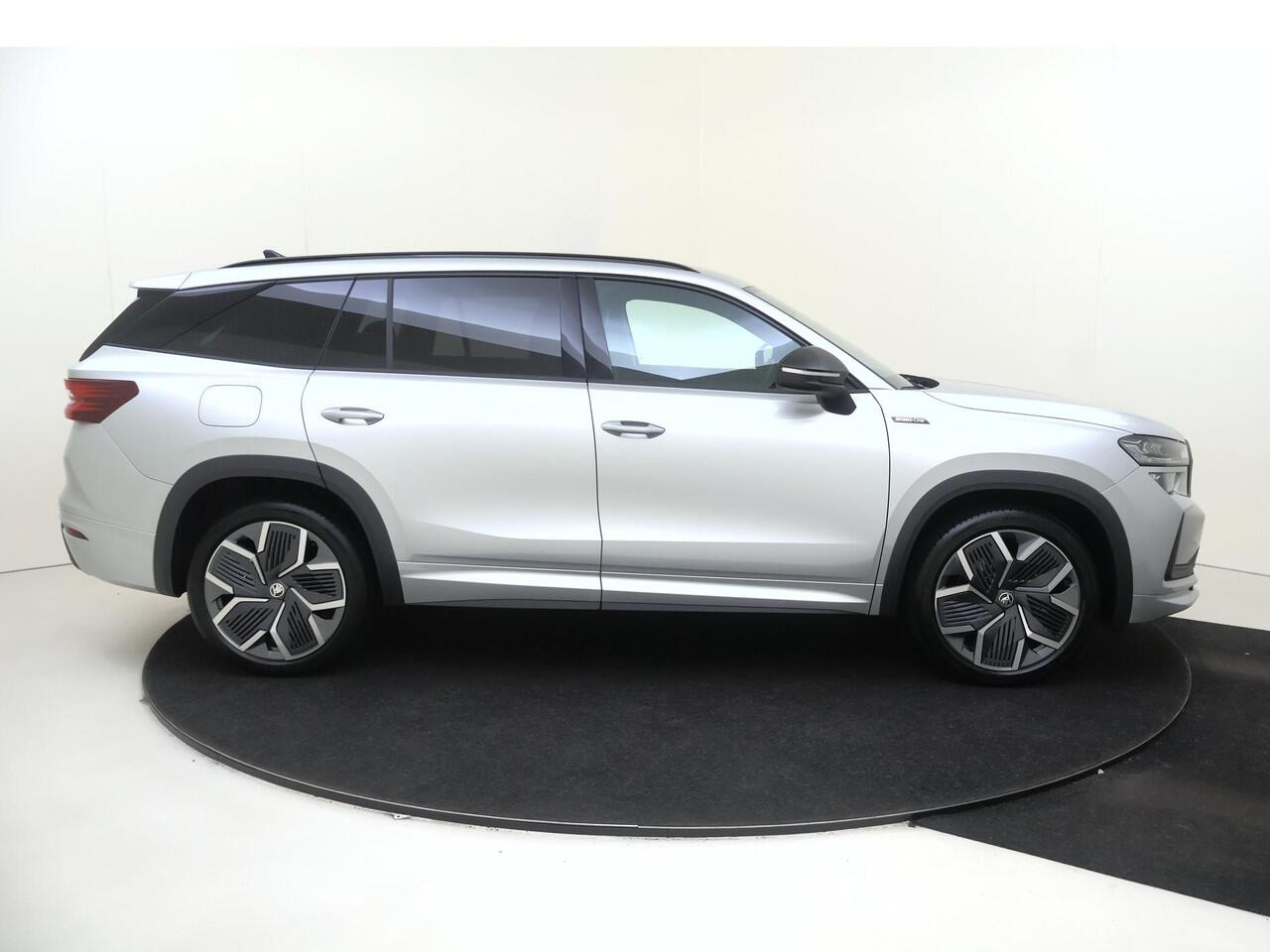 Skoda Kodiaq 1.5 TSI PHEV Sportline Business | Trekhaak | Achteruitrijcamera | 3-zone airco | Dodehoek detectie | Keyless | LED matrix verlichting | Adaptieve cruise control | Stoel- en stuurwielverwarming |