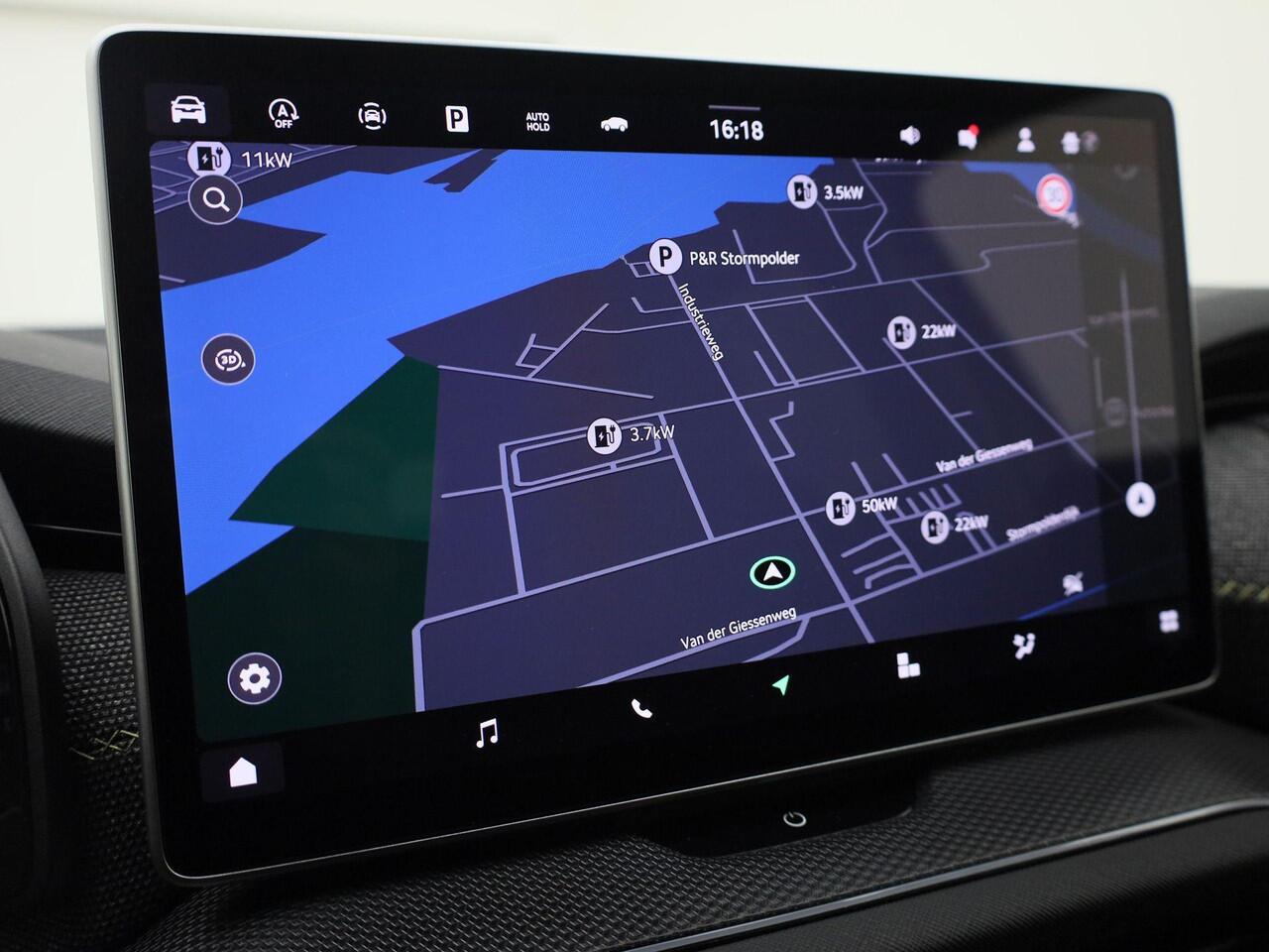 Skoda Kodiaq 1.5TSI/150PK DSG MHEV Business Edition · Trekhaak · Camera · Apple/Android Car Play · Garantie t/m 10-11-2028 of 100.000km