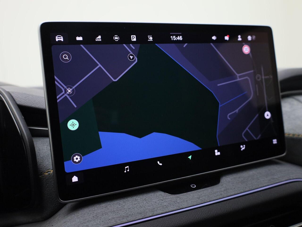 Skoda Kodiaq 1.5TSI 150kW/204PK PHEV Business Edition DSG · Panoramadak · Apple/Android Auto · Navigatie · Garantie t/m 24-09-2028 of 60000km.