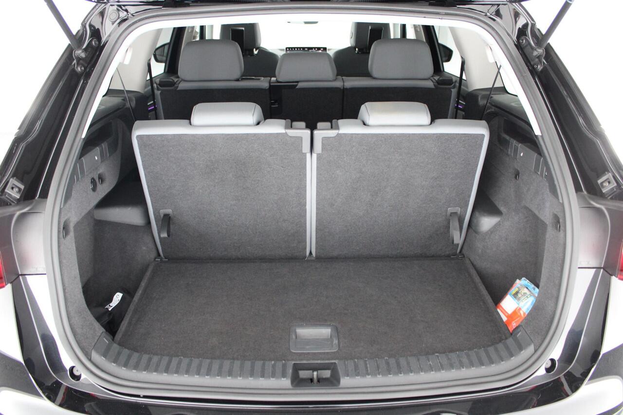 Skoda Kodiaq 1.5 TSI 150pk MHEV DSG Business Edition 7p. Panoramadak Matrix Led Camera Keyless Adaptive Cruise