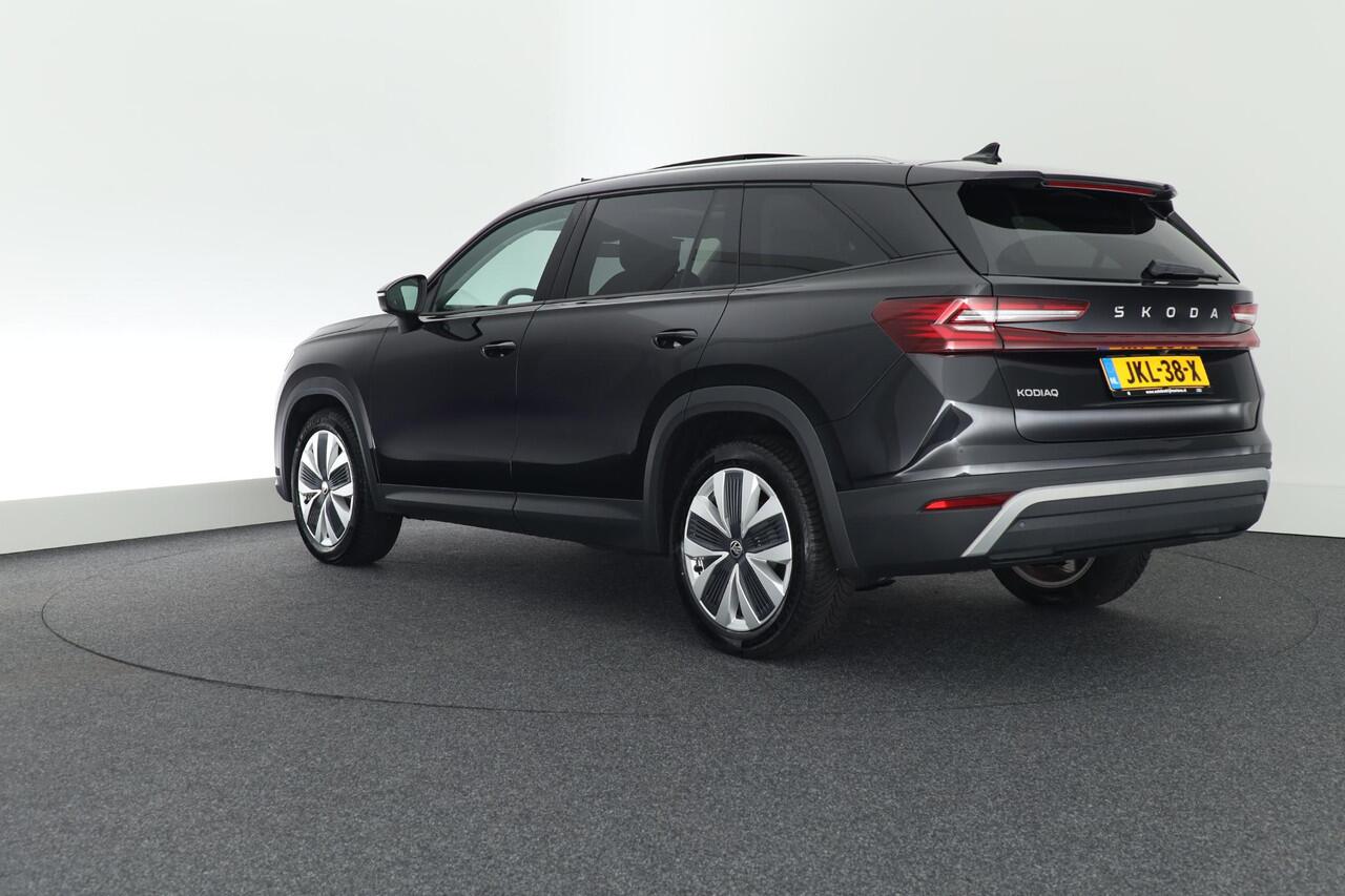 Skoda Kodiaq 1.5 TSI 150pk MHEV DSG Business Edition 7p. Panoramadak Matrix Led Camera Keyless Adaptive Cruise