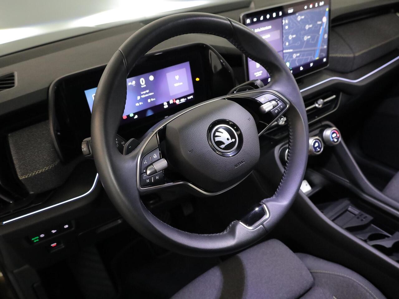 Skoda Kodiaq 1.5 TSI PHEV Business Edition 204 pk Automaat (DSG) | Verlengde garantie | Navigatie | Parkeersensoren | Achteruitrijcamera | Stoelverwarming v/a | Matrix LED koplampen |