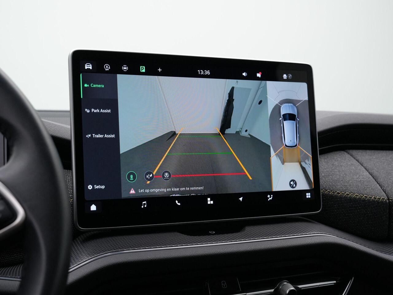 Skoda Kodiaq 7-zits 1.5 TSI 150 pk DSG MHEV Selection | Panoramadak | Trekhaak | Geheugenstoel | 360 camera | Matrix LED | Stuur-/achterbankverwarming