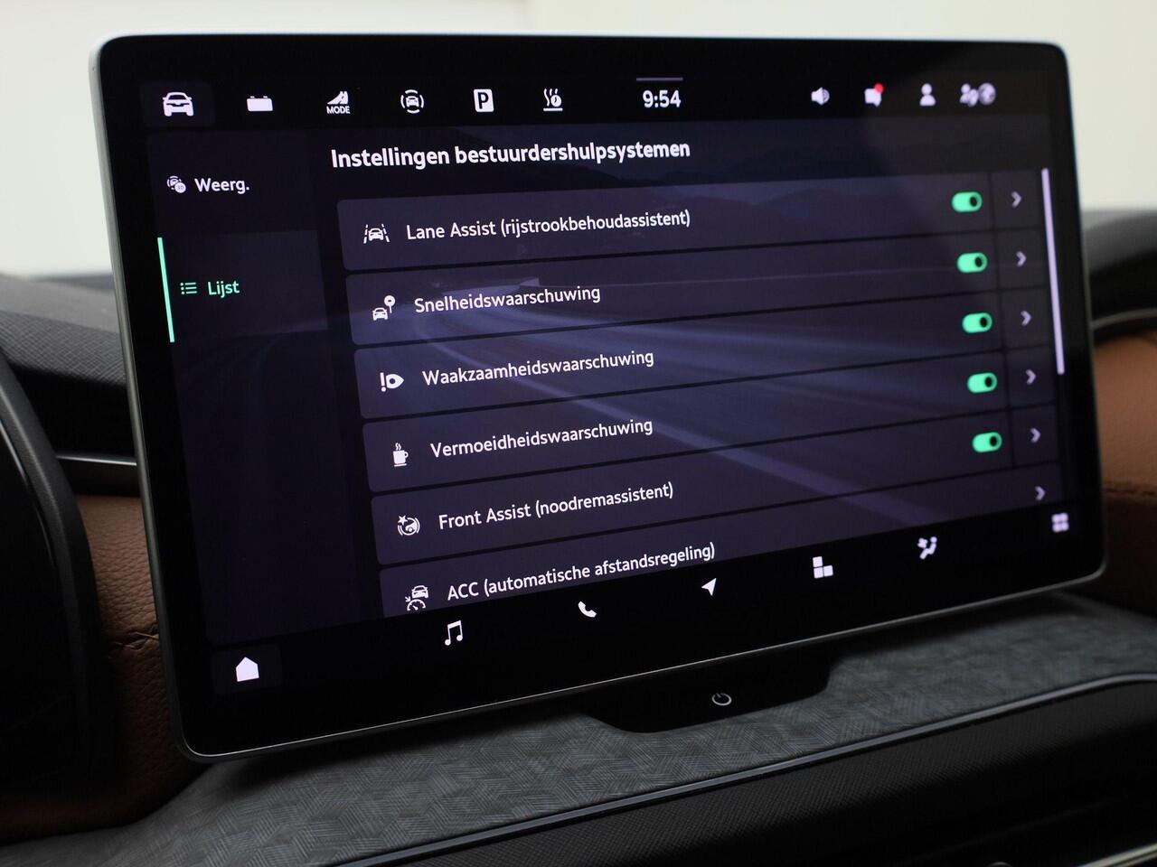 Skoda Kodiaq 1.5TSI 150kW/204PK PHEV Business Edition · Panoramadak · Leder · Apple/Android Auto · Garantie t/m 26-08-2028 of 120000km.