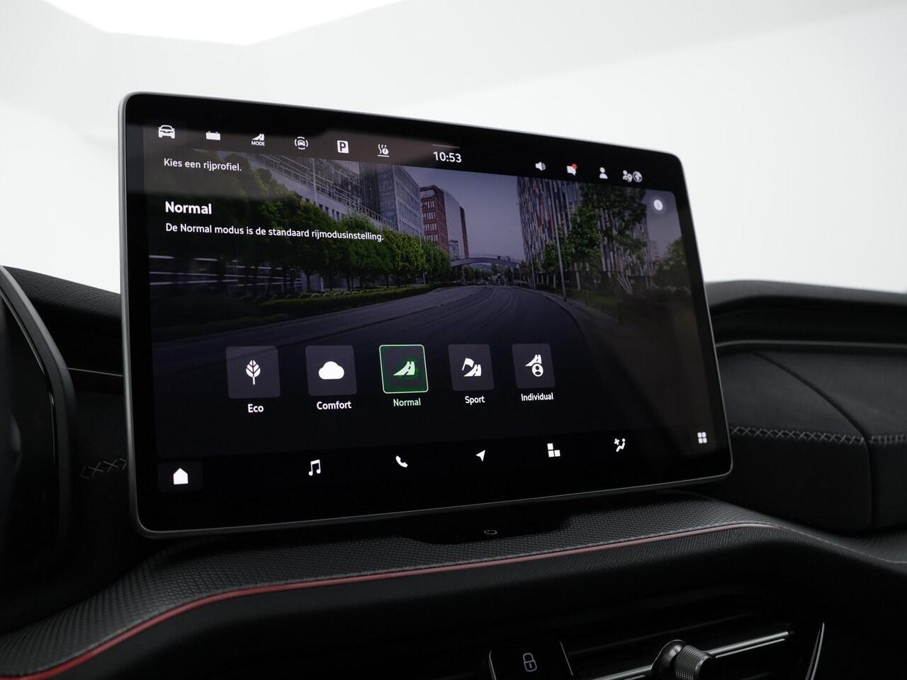 Skoda Kodiaq 1.5 TSI 204pk DSG PHEV Sportline Business · Panoramadak · CANTON Audio · 360gr. camera · Elektrische stoelverstelling · Achterbank verwarmd · 20'' inch · Apple/Android Car Play · Garantie t/m 24-11-2028 of 100.000km