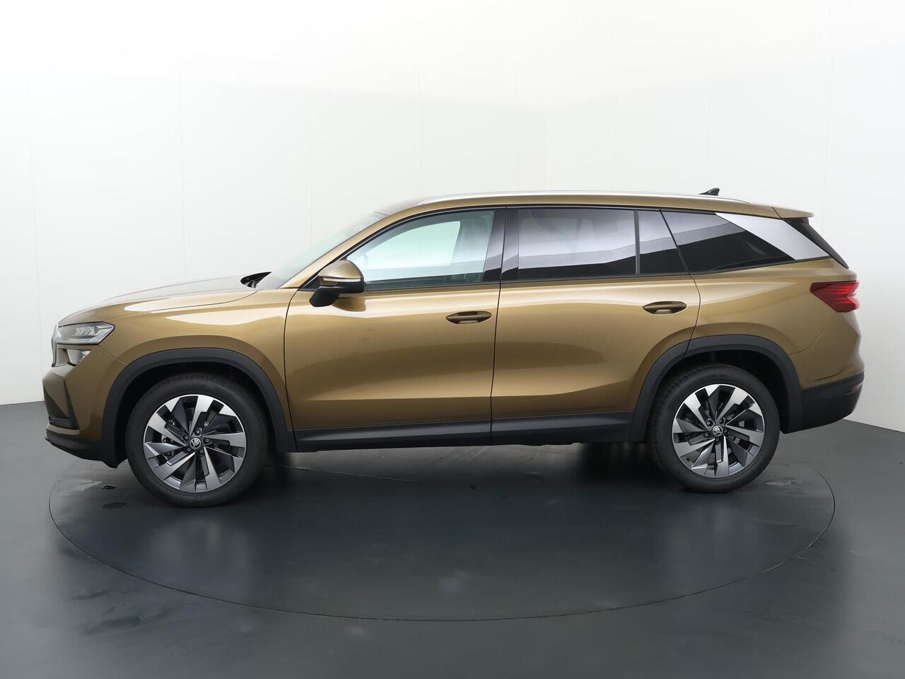 Skoda Kodiaq Business Edition 1.5 TSI m-HEV 150 pk DSG | Automaat | Elektrische achterklep | Navigatie | Adaptieve cruise control | 19'' Lichtmetalen velgen |