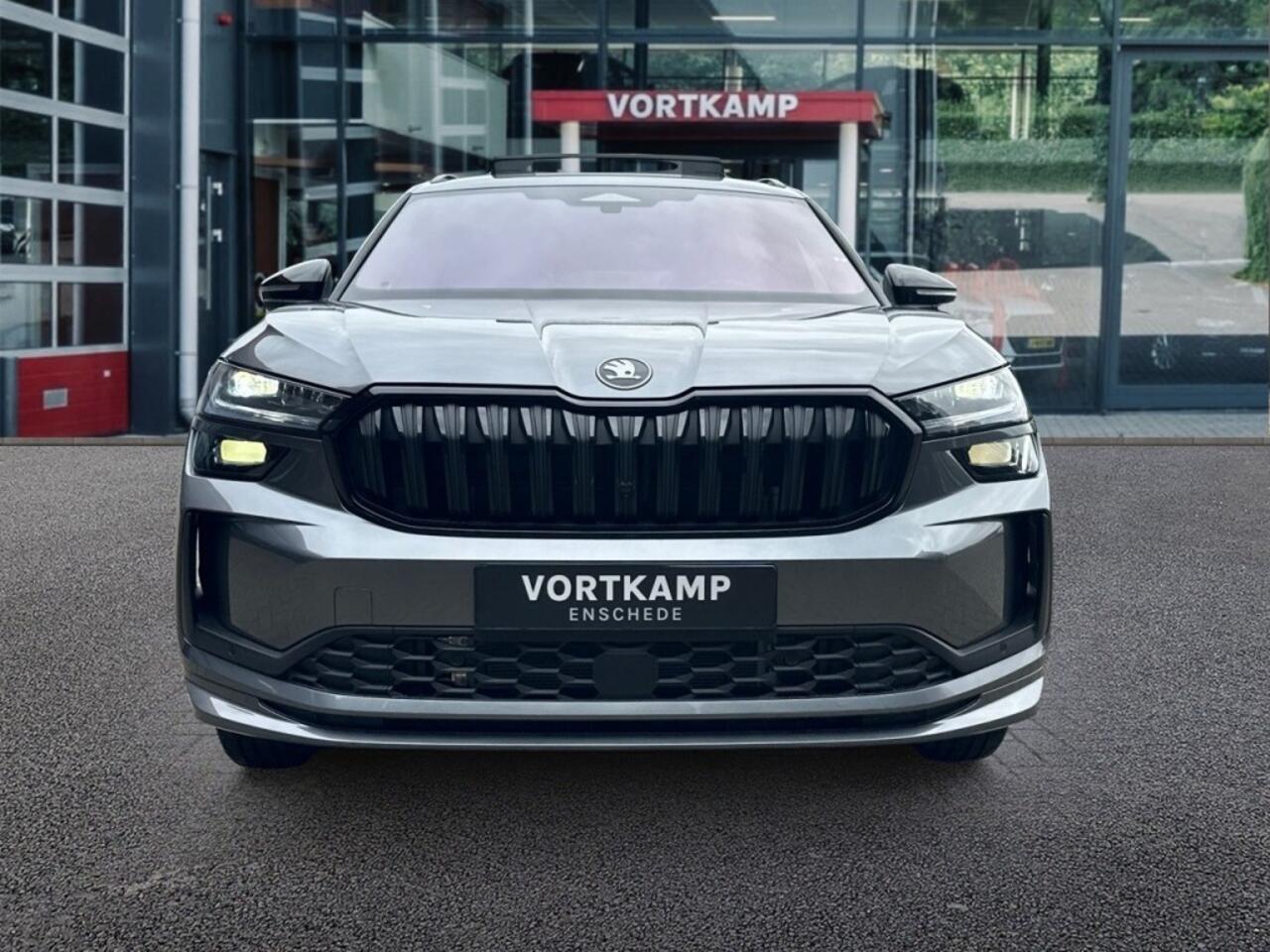 Skoda Kodiaq 1.5 TSI E-HYBRID SPORTLINE TREKHAAK/CAMERA/MEMORY/NAVI