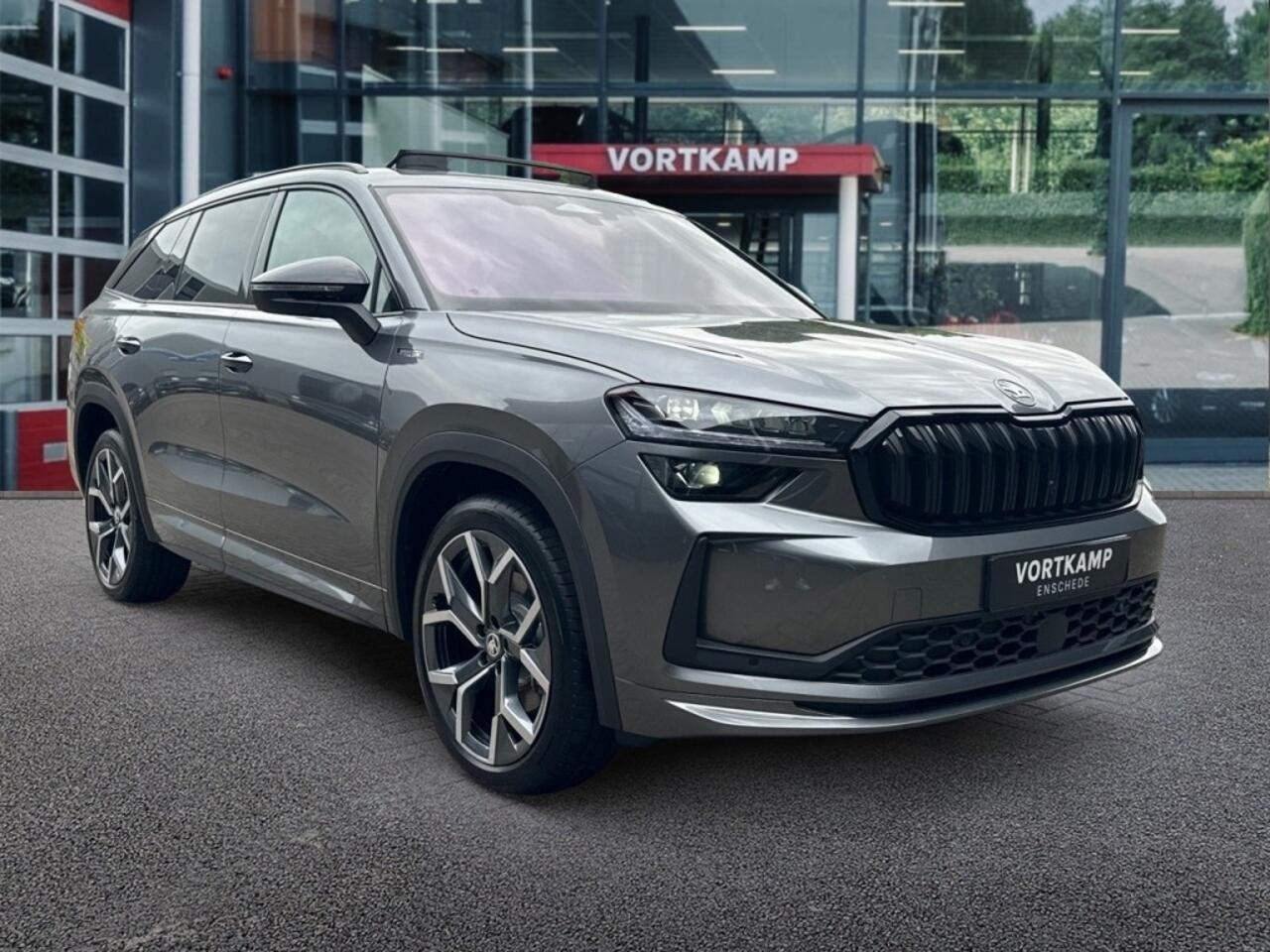 Skoda Kodiaq 1.5 TSI E-HYBRID SPORTLINE TREKHAAK/CAMERA/MEMORY/NAVI