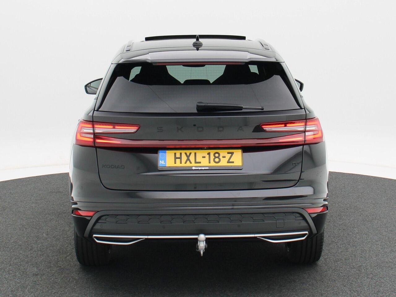 Skoda Kodiaq 1.5 TSi 204 Pk PHEV Sportline Business | Trekhaak | Panoramadak | 20 Inch | Head-Up | Navigatie | Stoelverwarming | Matrix LED