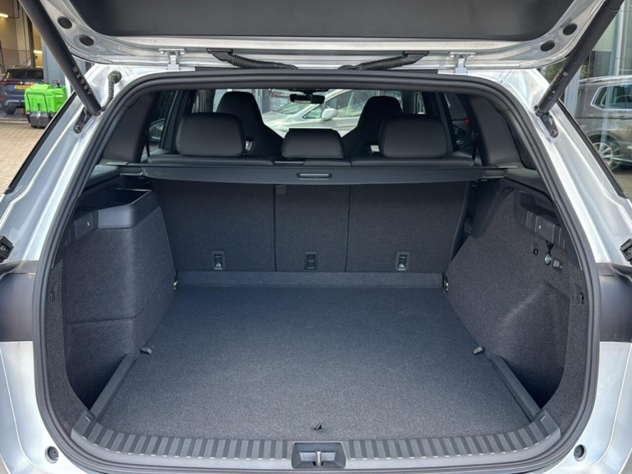 Skoda Kodiaq 1.5 TSI IV SPORTLINE TREKHAAK/CAMERA/MEMORY/NAVI/CARPLAY/STOELVERW