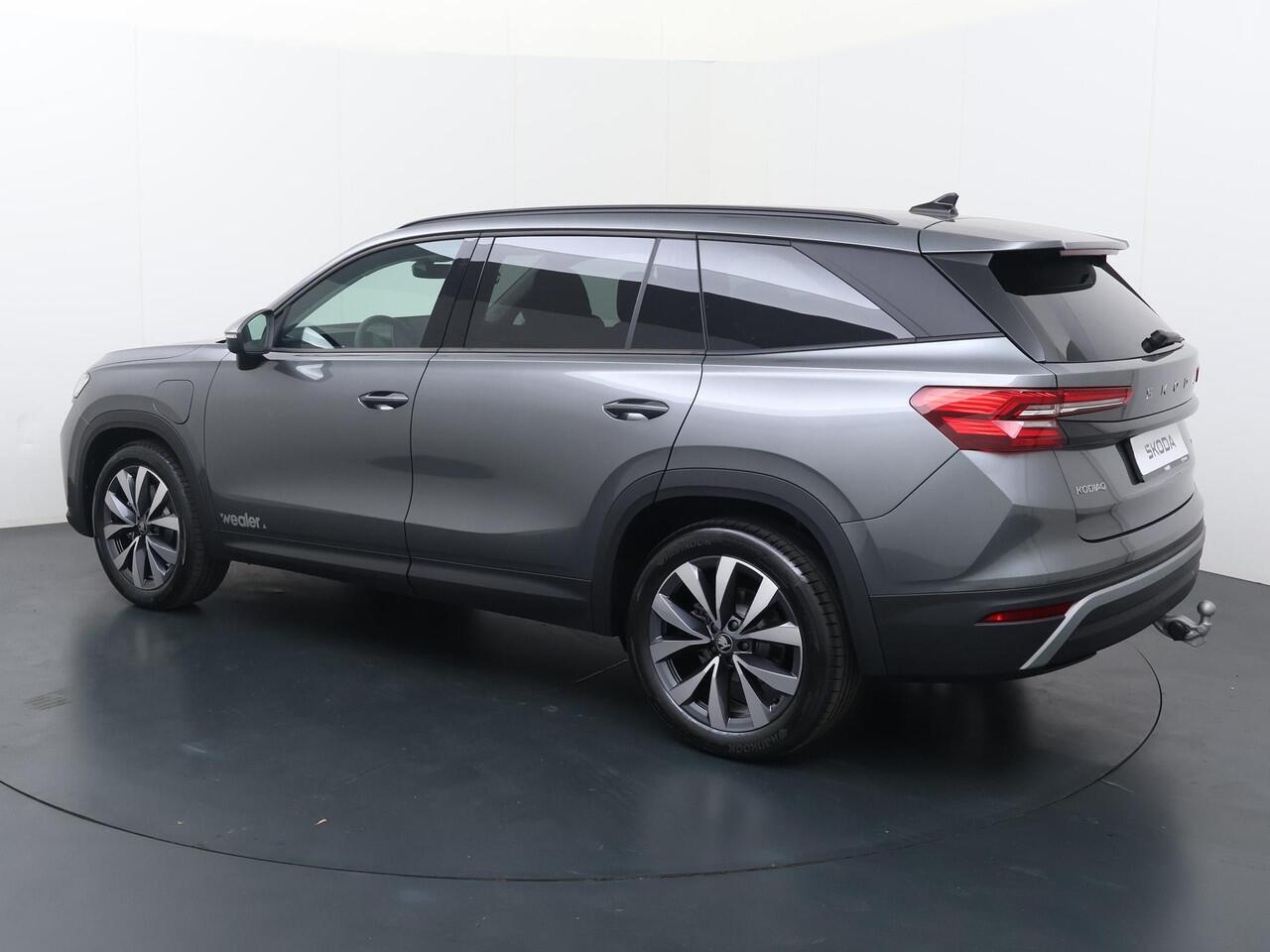 Skoda Kodiaq Business Edition 1.5 TSI PHEV 204 PK | Automaat | Trekhaak | 19" Lichtmetalen velgen | Geheugen stoelen |