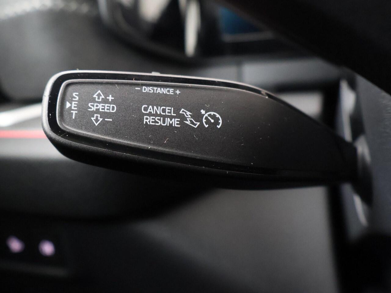 Skoda Kodiaq Sportline Business 1.5 TSI PHEV 204 PK GRATIS E-BIKE | Trekhaak | Panorama dak | 19" lichtmetalen velgen |