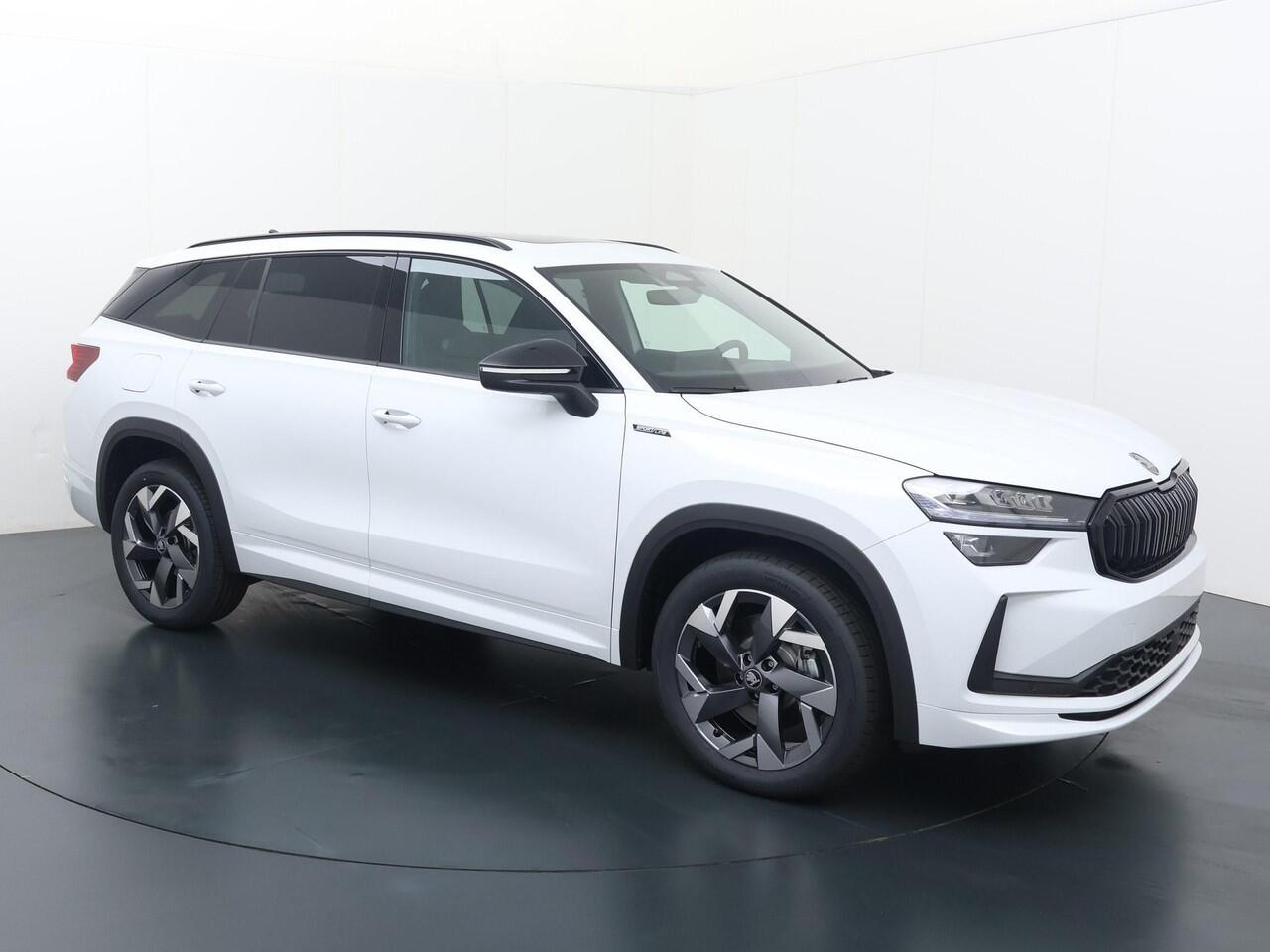 Skoda Kodiaq Sportline Business 1.5 TSI PHEV 204 PK GRATIS E-BIKE | Trekhaak | Panorama dak | 19" lichtmetalen velgen |