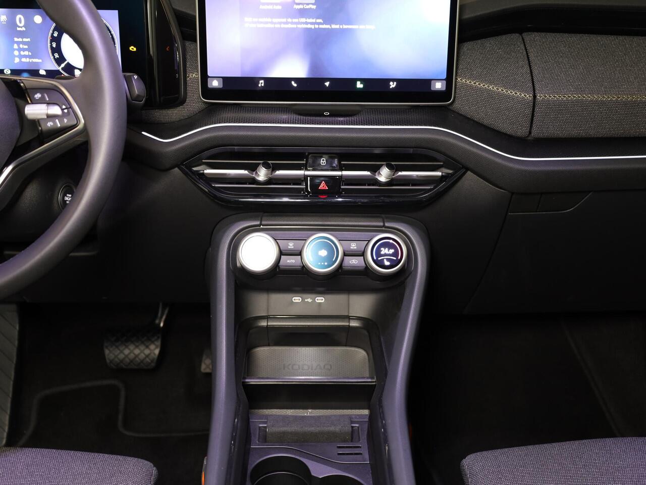 Skoda Kodiaq 1.5 TSI MHEV Business Edition 7p. 150 pk Automaat (DSG) | 7-Persoons | Verlengde garantie | Navigatie | Trekhaak (wegklapbaar) | Parkeersensoren | Achteruitrijcamera | Matrix LED koplampen |