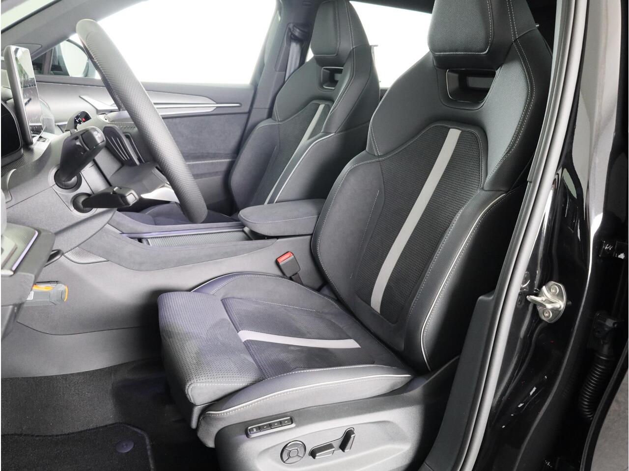 Skoda Kodiaq Sportline Business PHEV 1.5 TSI 204 pk 6 versn. DSG | Comfort Pakket | Panoramadak | Dynamic Chassis Control | Verwarmbare voorruit | Winter pakket