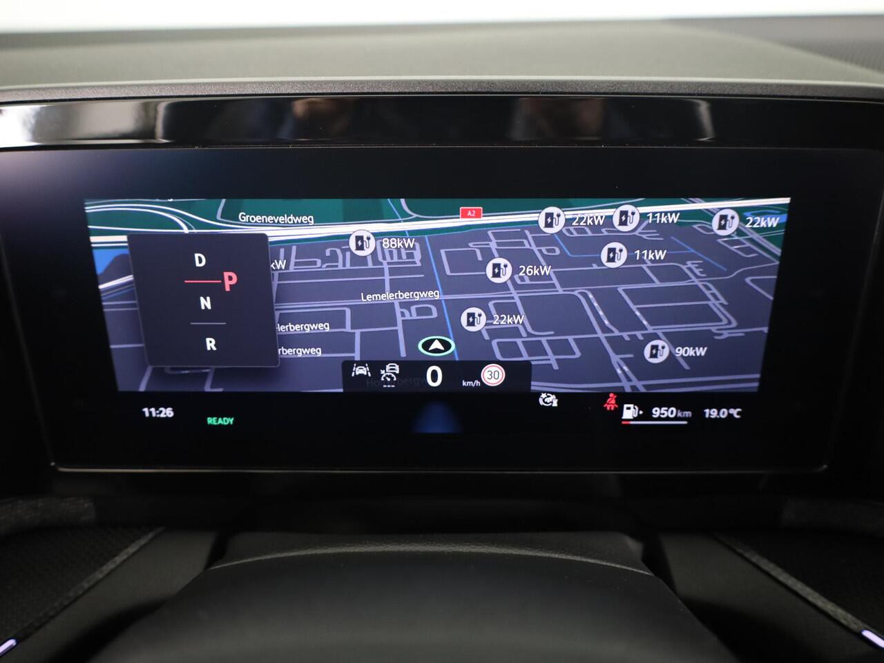 Skoda Kodiaq 1.5 TSI MHEV Business Edition 7p. 150 pk Automaat (DSG) | 7-Persoons | Panoramadak | Verlengde garantie | Navigatie | Trekhaak (wegklapbaar) | Parkeersensoren | Achteruitrijcamera | Matrix LED koplampen |