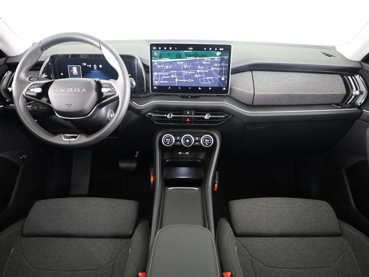 Skoda Kodiaq 1.5 TSI MHEV Business Edition 7p. 150 pk Automaat (DSG) | 7-Persoons | Panoramadak | Verlengde garantie | Navigatie | Trekhaak (wegklapbaar) | Parkeersensoren | Achteruitrijcamera | Matrix LED koplampen |