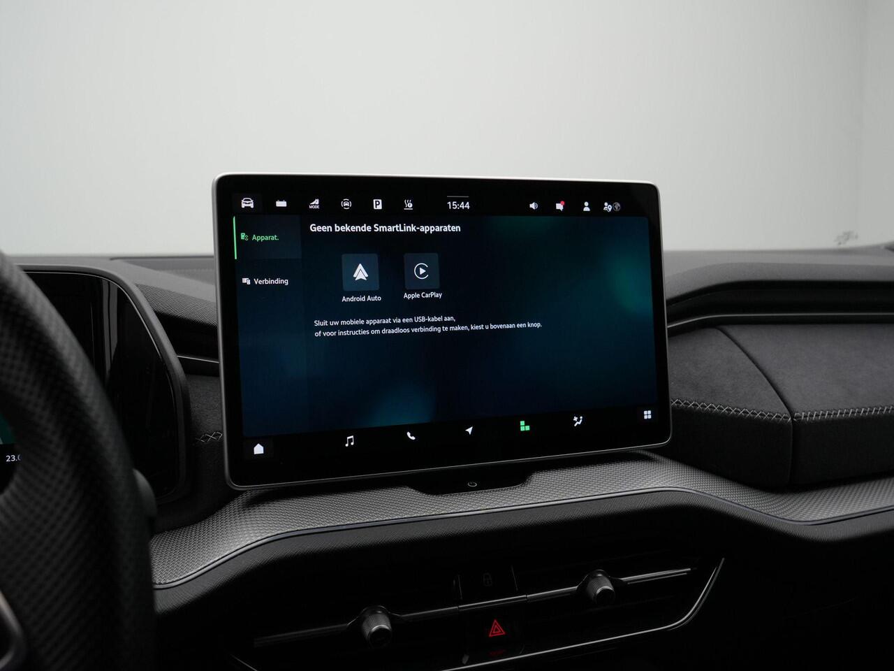 Skoda Kodiaq 1.5 TSI 204 pk DSG Sportline Business | Adaptief onderstel | Matrix LED | Geheugenstoel | Achteruitrijcamera | Leder/alcantara | Stoelverwarming | 20 inch