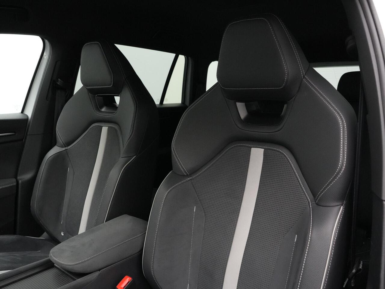 Skoda Kodiaq 1.5 TSI 204 pk DSG Sportline Business | Adaptief onderstel | Matrix LED | Geheugenstoel | Achteruitrijcamera | Leder/alcantara | Stoelverwarming | 20 inch