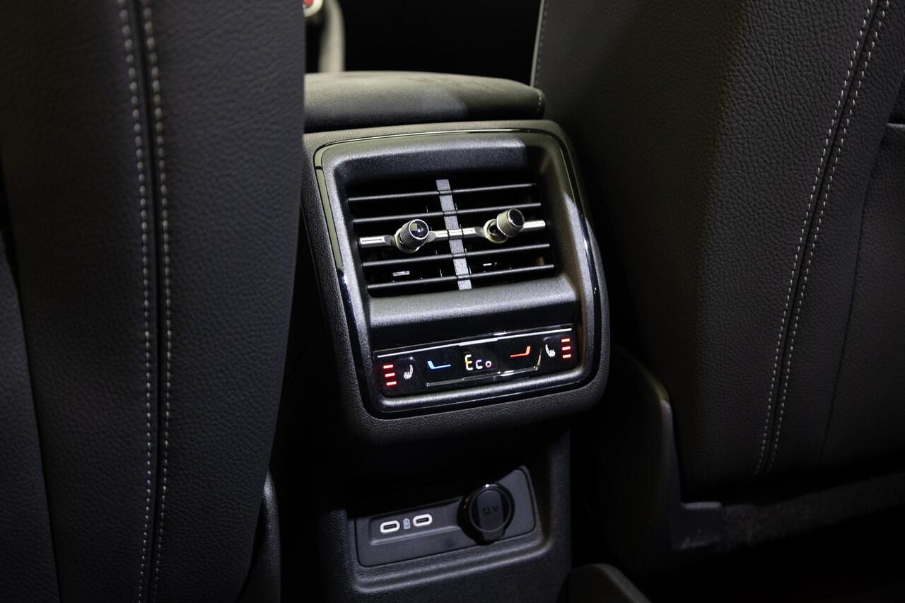 Skoda Kodiaq 1.5 TSI PHEV Sportline Business | Panoramadak | Trekhaak | 20 Inch | Head-Up |