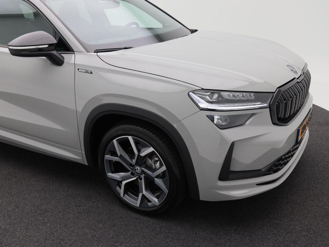 Skoda Kodiaq 1.5 TSi 204 Pk Automaat PHEV Sportline Business | Panoramadak | Trekhaak | Stoel Verwarming | Canton Audio | Carplay | Elektrische Achterklep | 20 Inch | 17.782 Km!