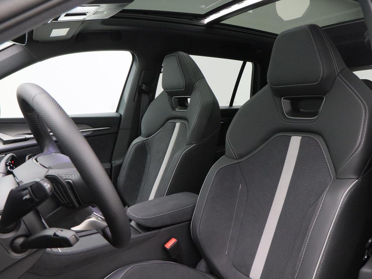 Skoda Kodiaq 1.5 TSi 204 Pk Automaat PHEV Sportline Business | Panoramadak | Elektrische Stoelen met Geheugen | Canton Audio | Trekhaak | CarPlay | LED | 20 Inch | 14 Km!!