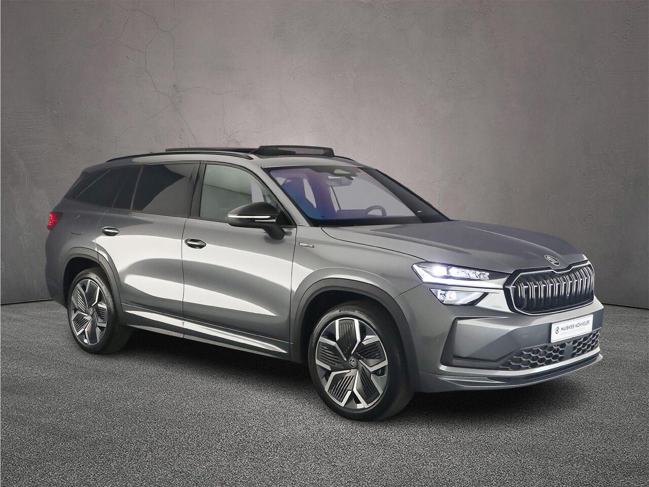 Skoda Kodiaq Sportline Business 1.5 TSI PHEV 204pk DSG Automaat Trekhaak, Panoramadak, CANTON audio, Adaptive cruise control, Elektrische achterklep, Achteruitrijcamera