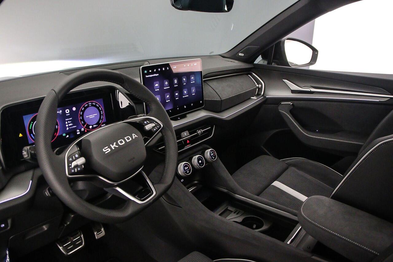 Skoda Kodiaq Sportline Business 1.5 TSI PHEV 204pk DSG Automaat Trekhaak, Panoramadak, CANTON audio, Adaptive cruise control, Elektrische achterklep, Achteruitrijcamera