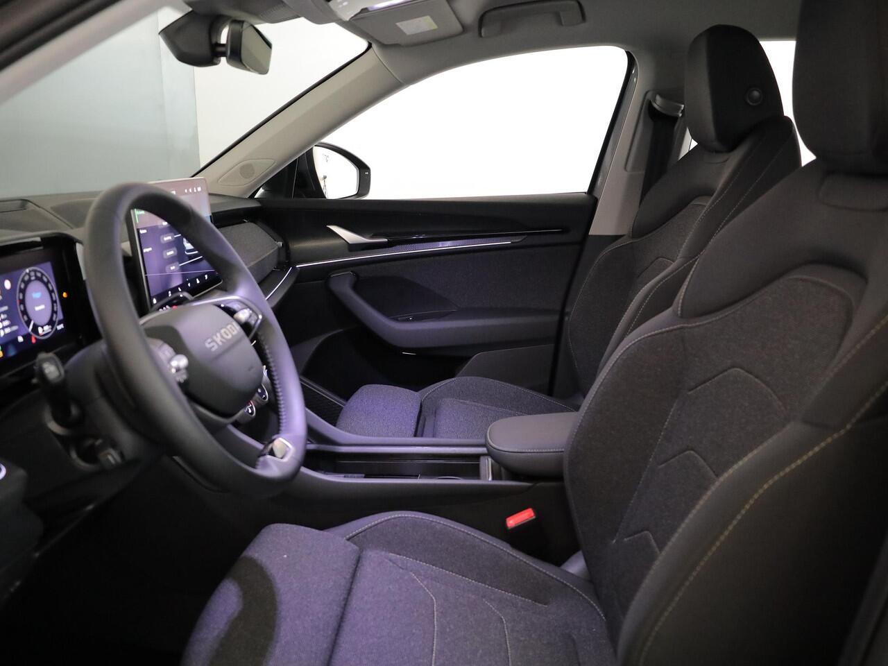 Skoda Kodiaq 1.5 TSI MHEV Business Edition 7p. 150 pk Automaat (DSG) | Verlengde garantie | Navigatie | Trekhaak (wegklapbaar ) | Parkeersensoren | Achteruitrijcamera | Matrix LED koplampen |